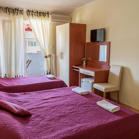 Pag Marina Rooms & Apartment Ngoại thất bức ảnh